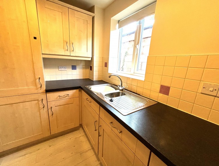 Images for Burton Road, Streethay, Lichfield