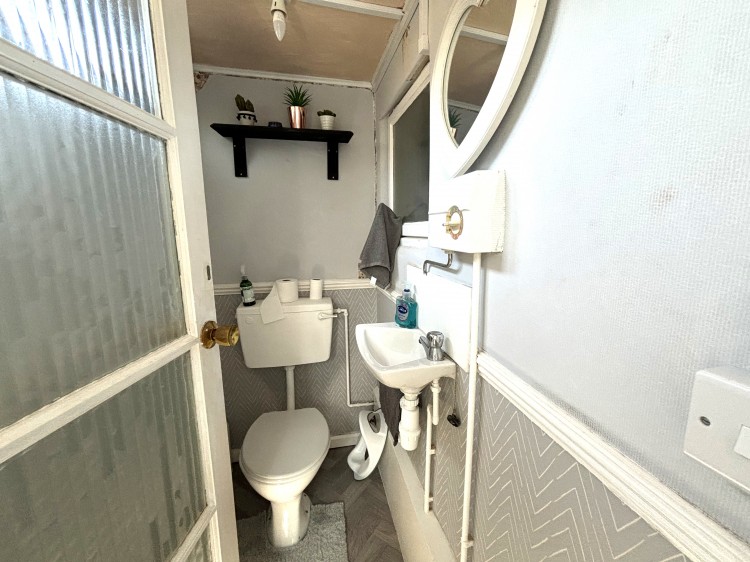 Images for Willow Tree Close, Lichfield