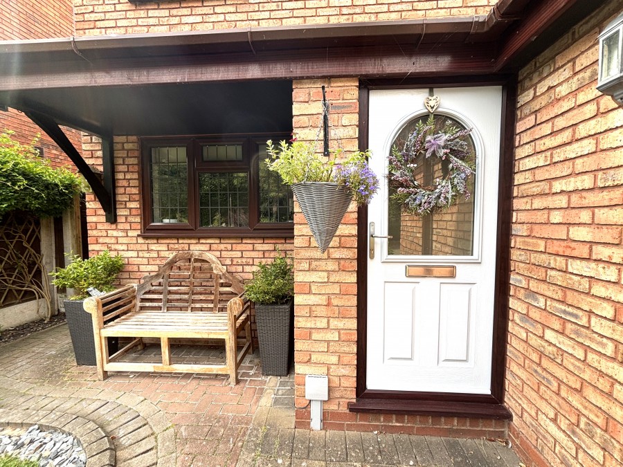 Images for Armitage, Rugeley EAID: BID:lsp