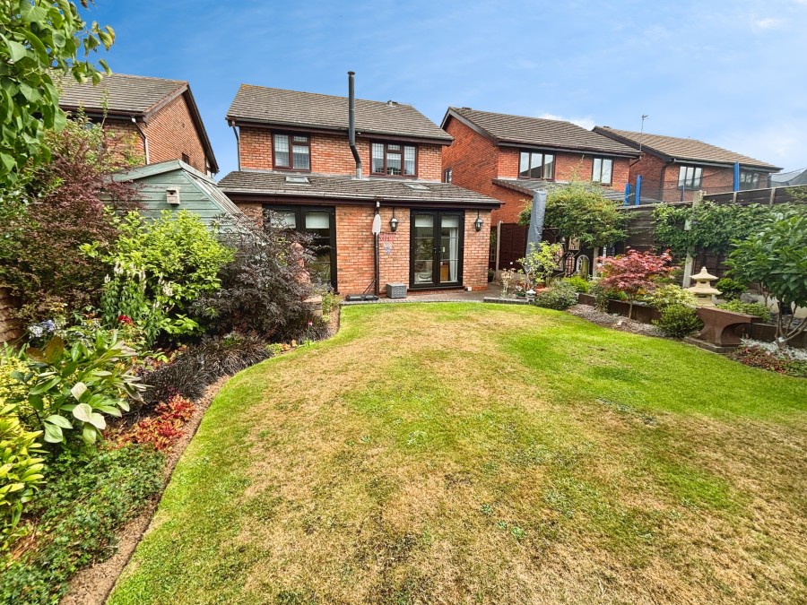 Images for Armitage, Rugeley EAID: BID:lsp