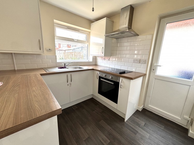 Images for Woodheyes Lawns, Rugeley