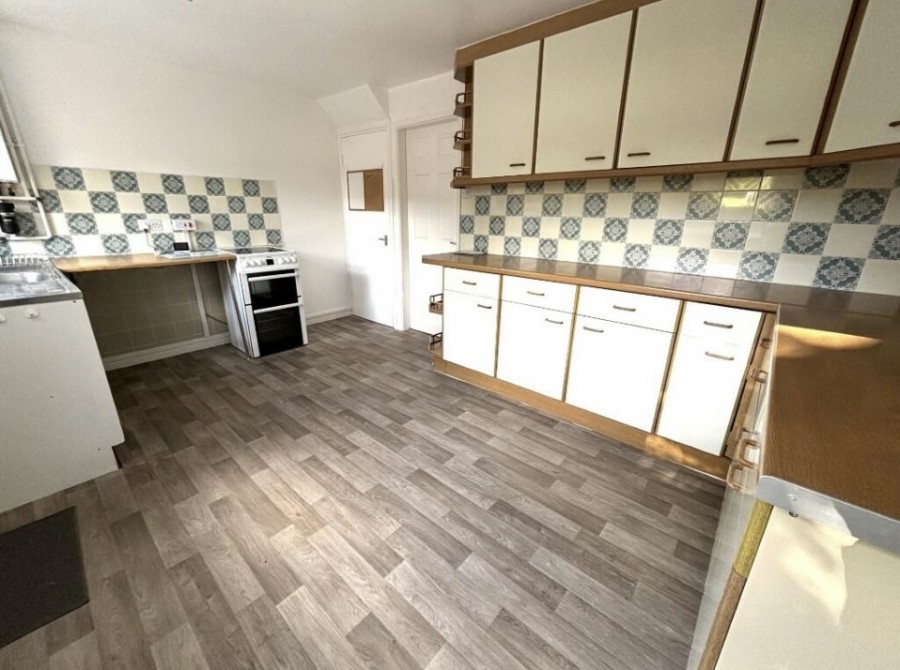 Images for Newgate Street, Burntwood EAID: BID:lsp