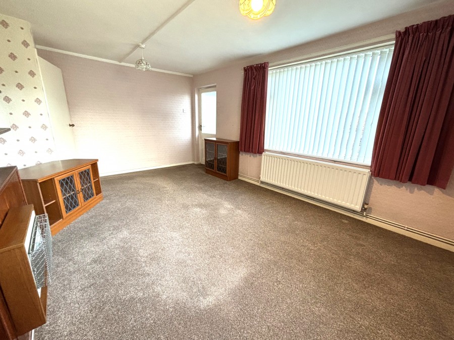 Images for Handsacre Crescent, Rugeley EAID: BID:lsp