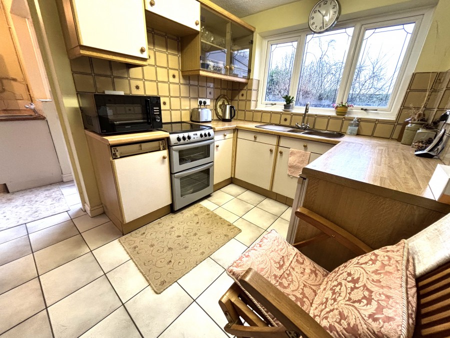 Images for Kings Bromley, Burton-on-Trent EAID: BID:lsp