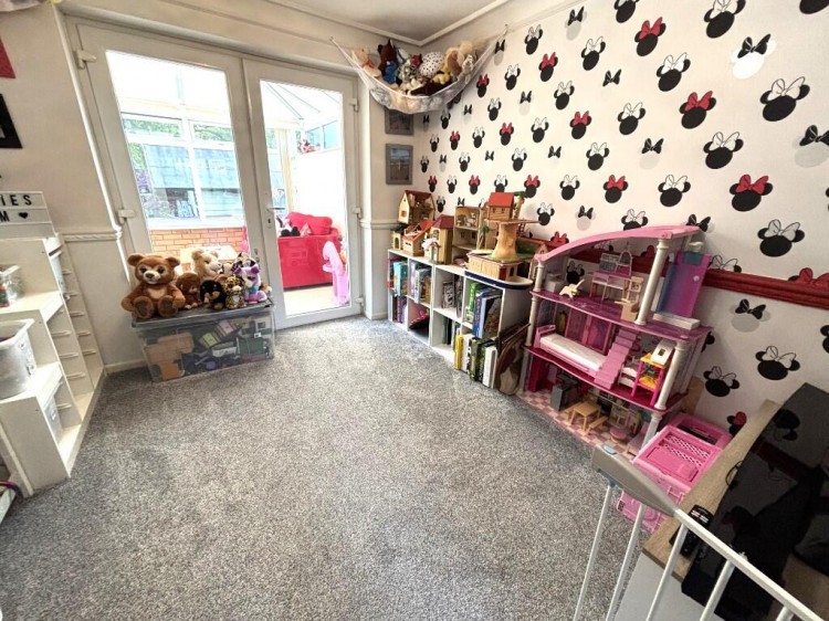 Images for Canterbury Way, Cannock