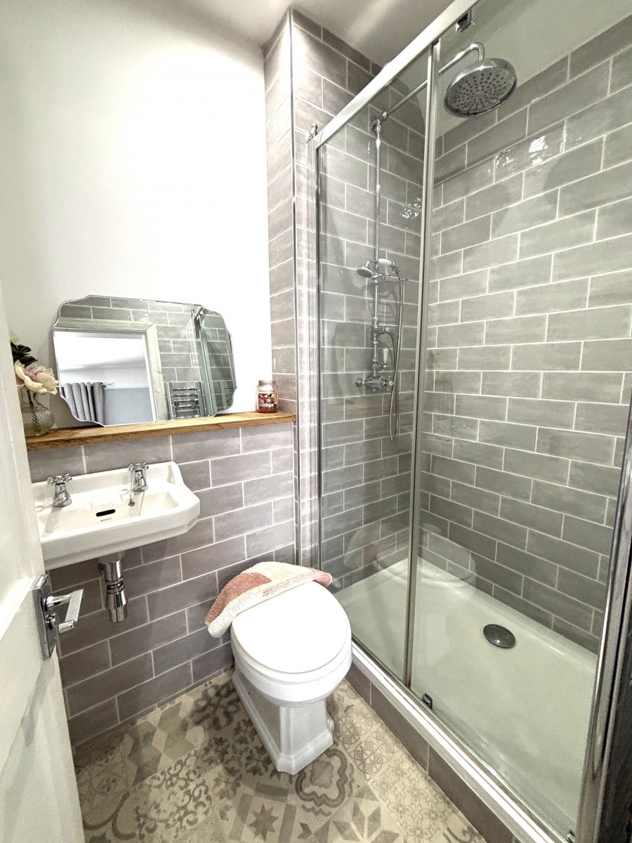 Images for Armitage, Rugeley EAID: BID:lsp
