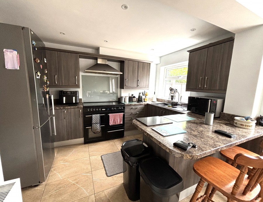 Images for Park Hall Close, Rugeley EAID: BID:lsp