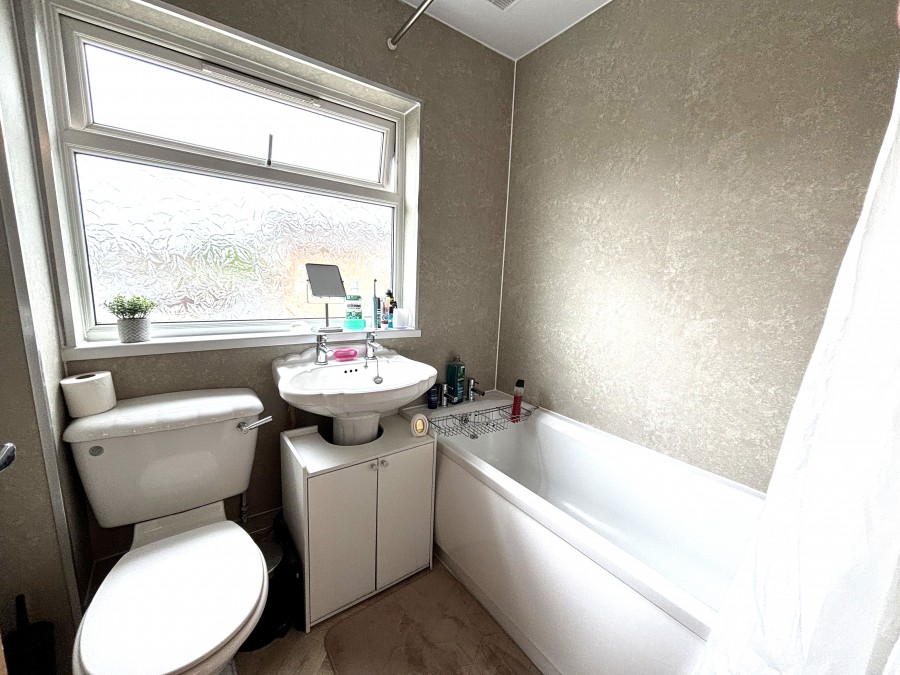 Images for Park Hall Close, Rugeley EAID: BID:lsp