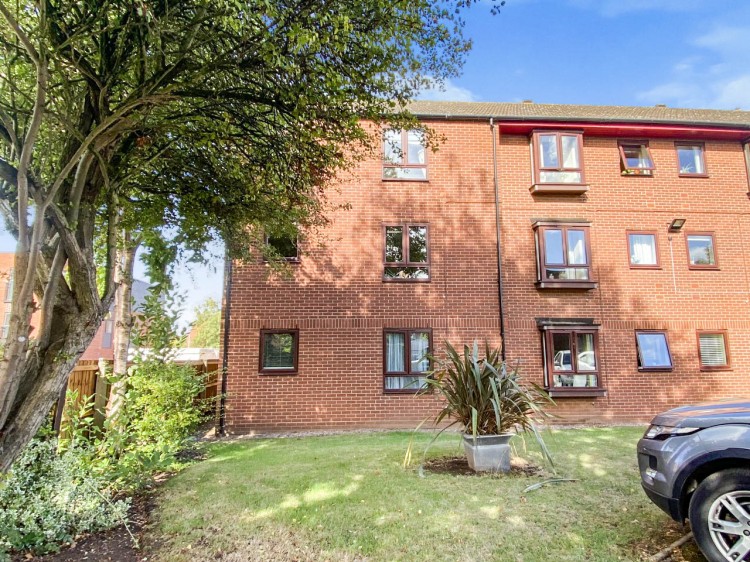Images for Maxwell Close, Lichfield