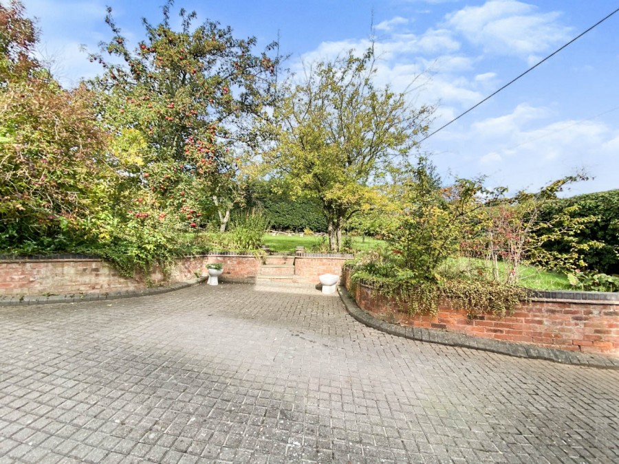Images for Rugeley Road, Burntwood EAID: BID:lsp