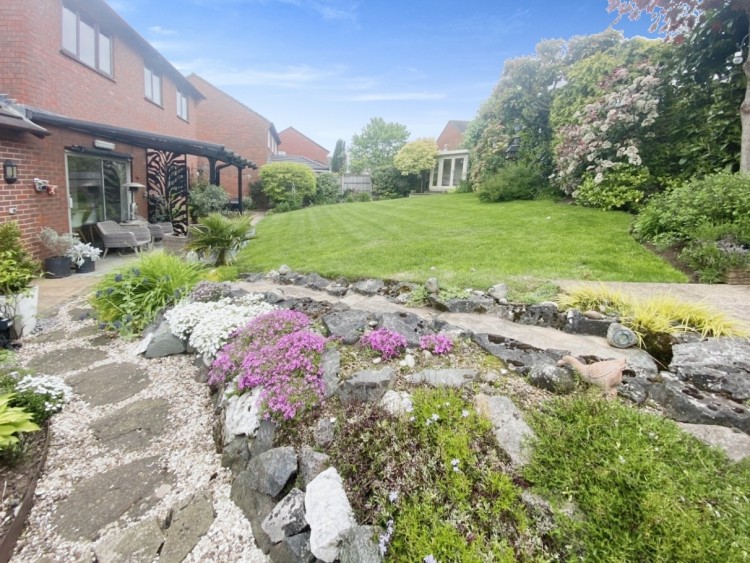 Images for Richmond Drive, Lichfield