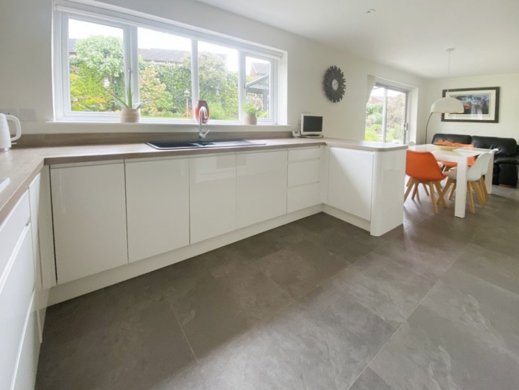 Images for Richmond Drive, Lichfield