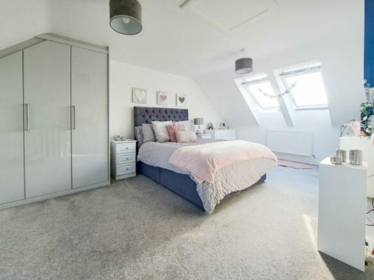 Images for Larkin Avenue, Lichfield