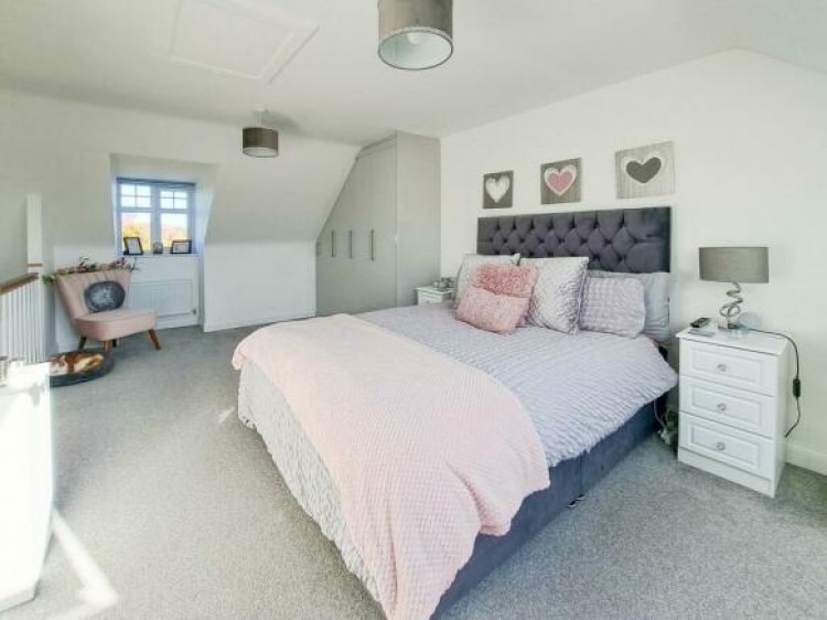 Images for Larkin Avenue, Lichfield