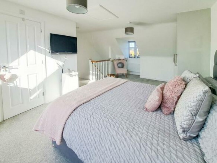 Images for Larkin Avenue, Lichfield