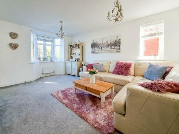 Images for Larkin Avenue, Lichfield