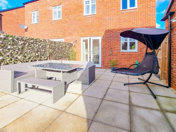 Images for Larkin Avenue, Lichfield