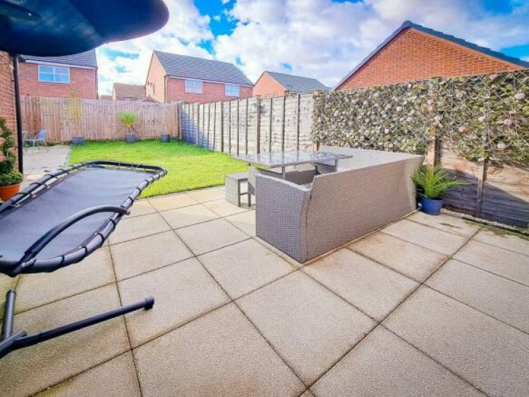 Images for Larkin Avenue, Lichfield