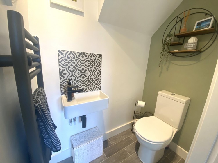 Images for Far Lady Croft, Rugeley