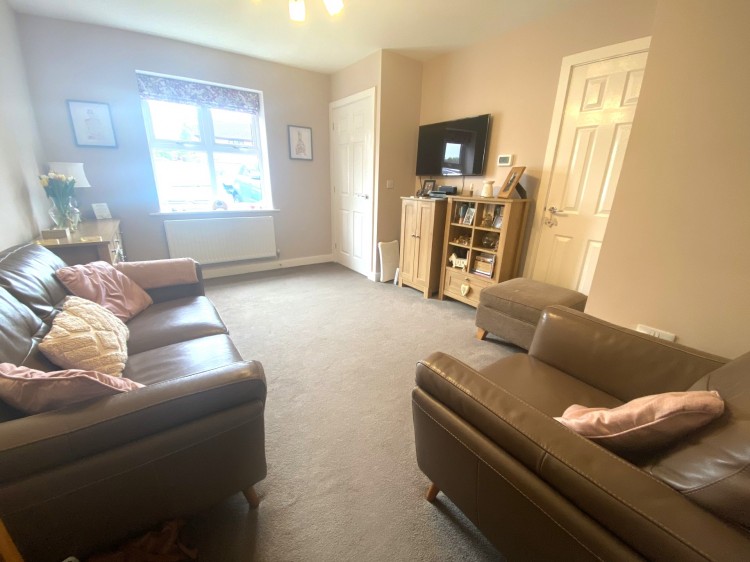 Images for Far Lady Croft, Rugeley