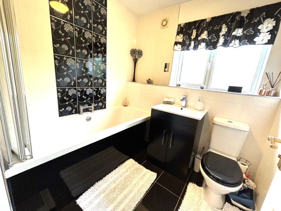 Images for Chichester Close, Rugeley EAID: BID:lsp