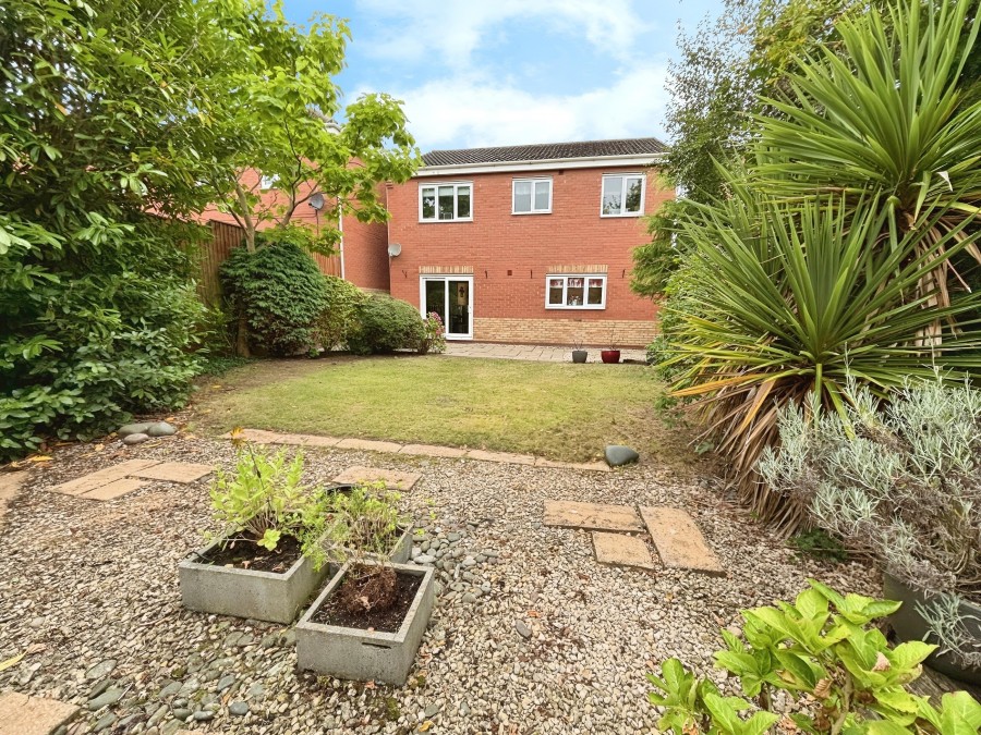 Images for Chichester Close, Rugeley EAID: BID:lsp